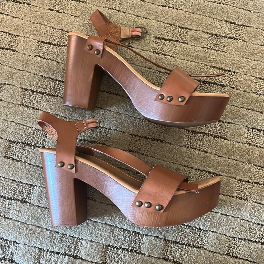 Brown Leather Wedge Sandals Madden Girl NYC - Picture 3 of 5